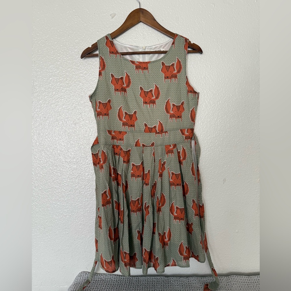 L.A soul Sleeveless Womens Fox Print Dress in Sage and Rust Size S - Picture 1 of 7